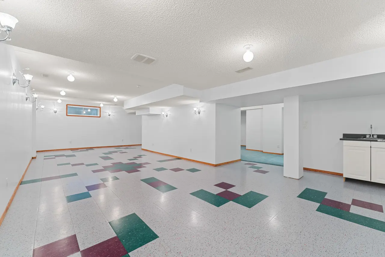Recreation room from the opposite corner